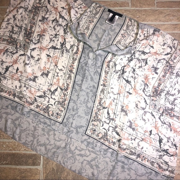 BCBG M/L Kaftan Stella Glacier Combo Top - Picture 2 of 3